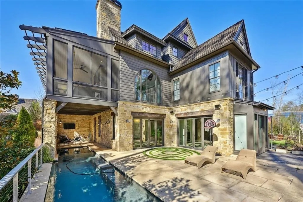 This absolutely stunning home in the Mado hamlet of Serenbe is CLOSED! We are so happy for our clients and loved being able to help them find their dream home in Serenbe. 🏡 If you're looking for your dream home in Serenbe, don't wait until you see it listed. Get in touch with our team today to be the first to know about homes coming on the market! ⁠Link in bio!
